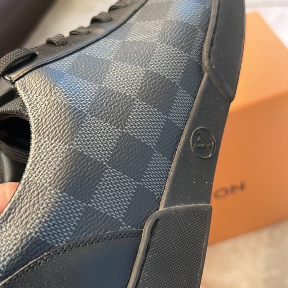 100% authentic Louis Vuitton men’s Sneaker shoe MS0221 with box and extra laces - Picture 7 of 11